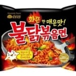 激辛だけど、食べたくなる！！大人気”불닭볶음면（ブルダックポックンミョン）”をご紹介！！