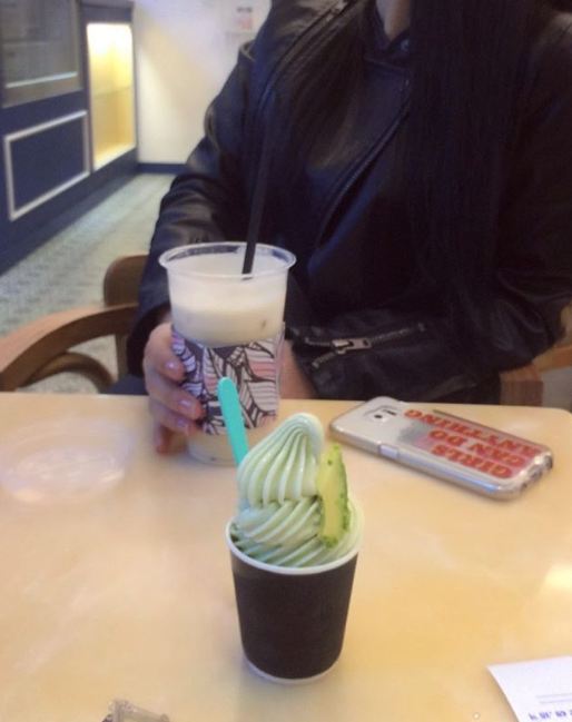 もうすぐ夏！韓国のカフェでおしゃれなアイスクリームを楽しもう