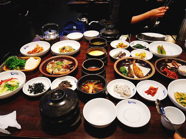伝統を感じてみよう！韓国の伝統的な定食を楽しめる韓食グルメを紹介