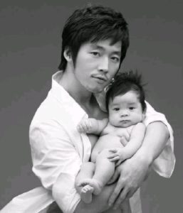 チャン ヒョクの妻や子供は 性格や身長は ファンミーティングの予定は 韓国情報メディア Kasioda カシオダ