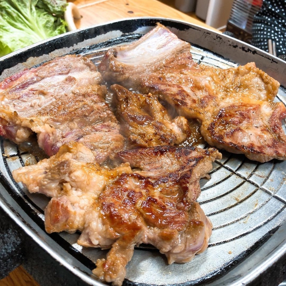 鶴橋コリアンタウンで人気のおすすめサムギョプサル 焼肉 屋さん３選 韓国情報メディア Kasioda カシオダ