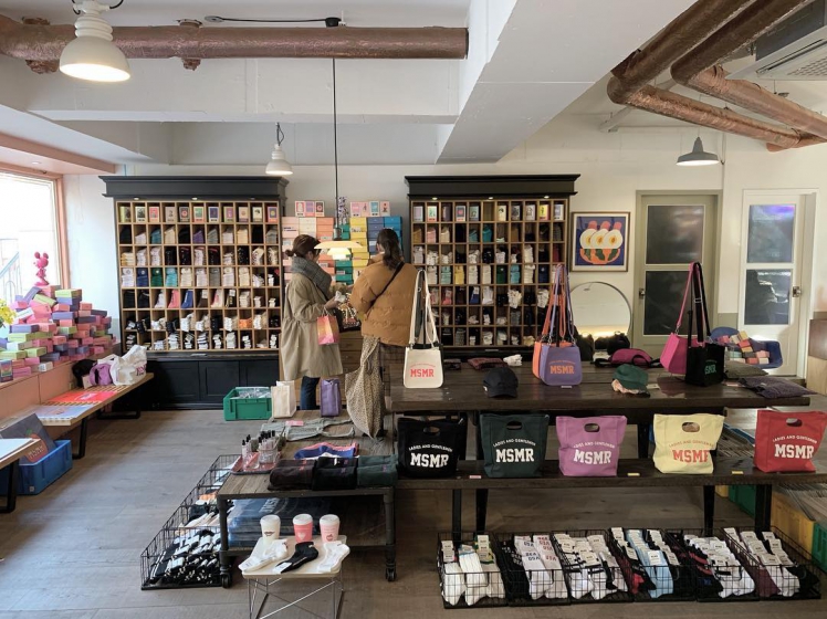 韓国のオリジナルブランドの靴下屋さんMSMR(ミスミスター)の画像