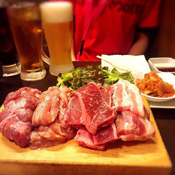 新大久保で人気の焼肉・サムギョプサル屋さん「韓国料理 マニト」の画像