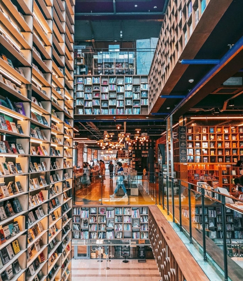 韓国ソウルで人気の本屋さん「BOOK PARK(ブックパーク)」の画像2