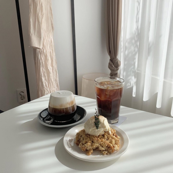釜山（プサン）の若者人気エリア・西面（ソミョン）のカフェ「ON A SEASON（オン ア シーズン）」の画像２