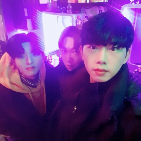 新大久保で人気のおすすめボーイズバー「K-POP KARAOKE BAR G&B(ジーアンドビー)」の画像