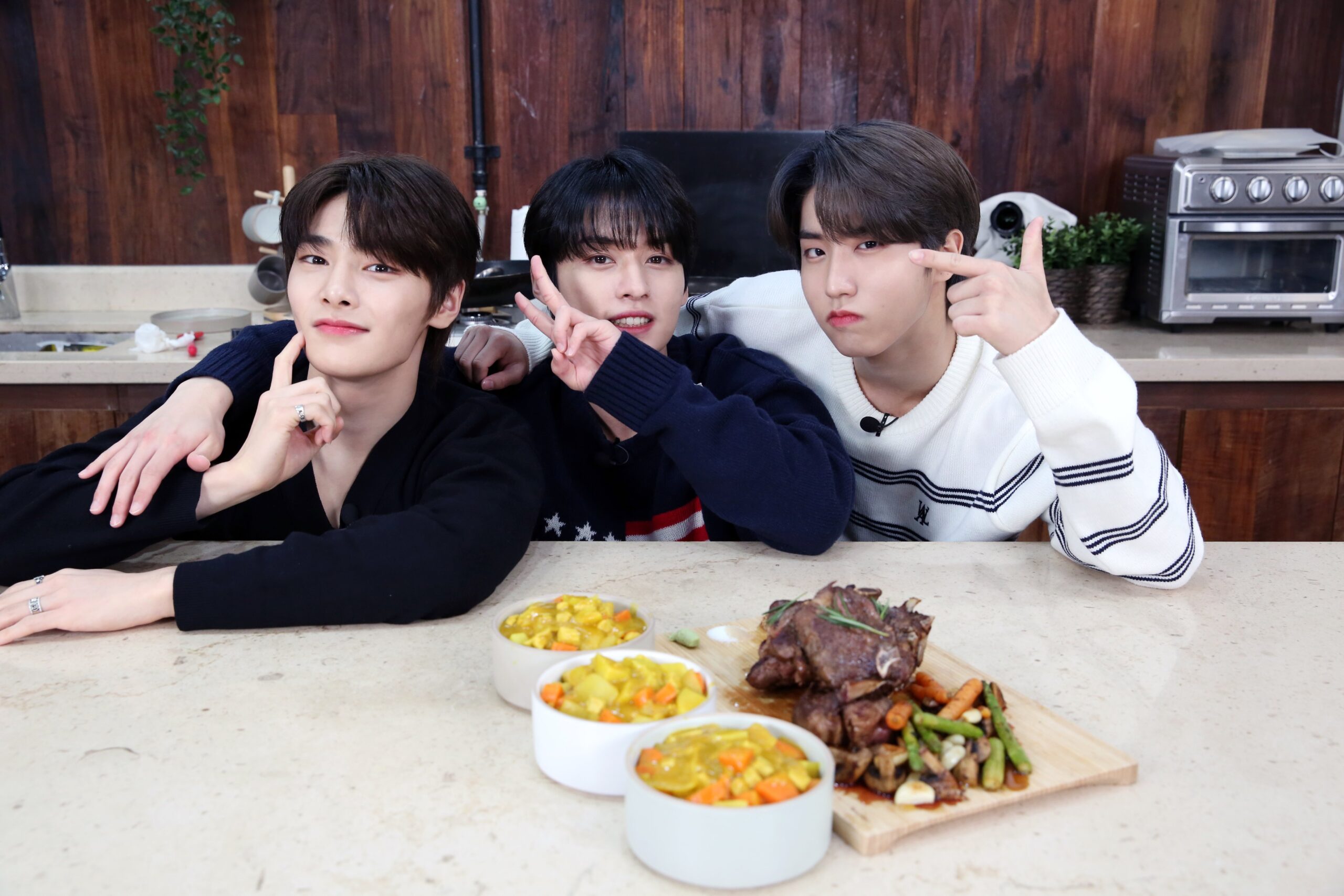 Stray Kids(スキズ)】の完璧オールラウンダーハンってどんな人!?徹底 ...