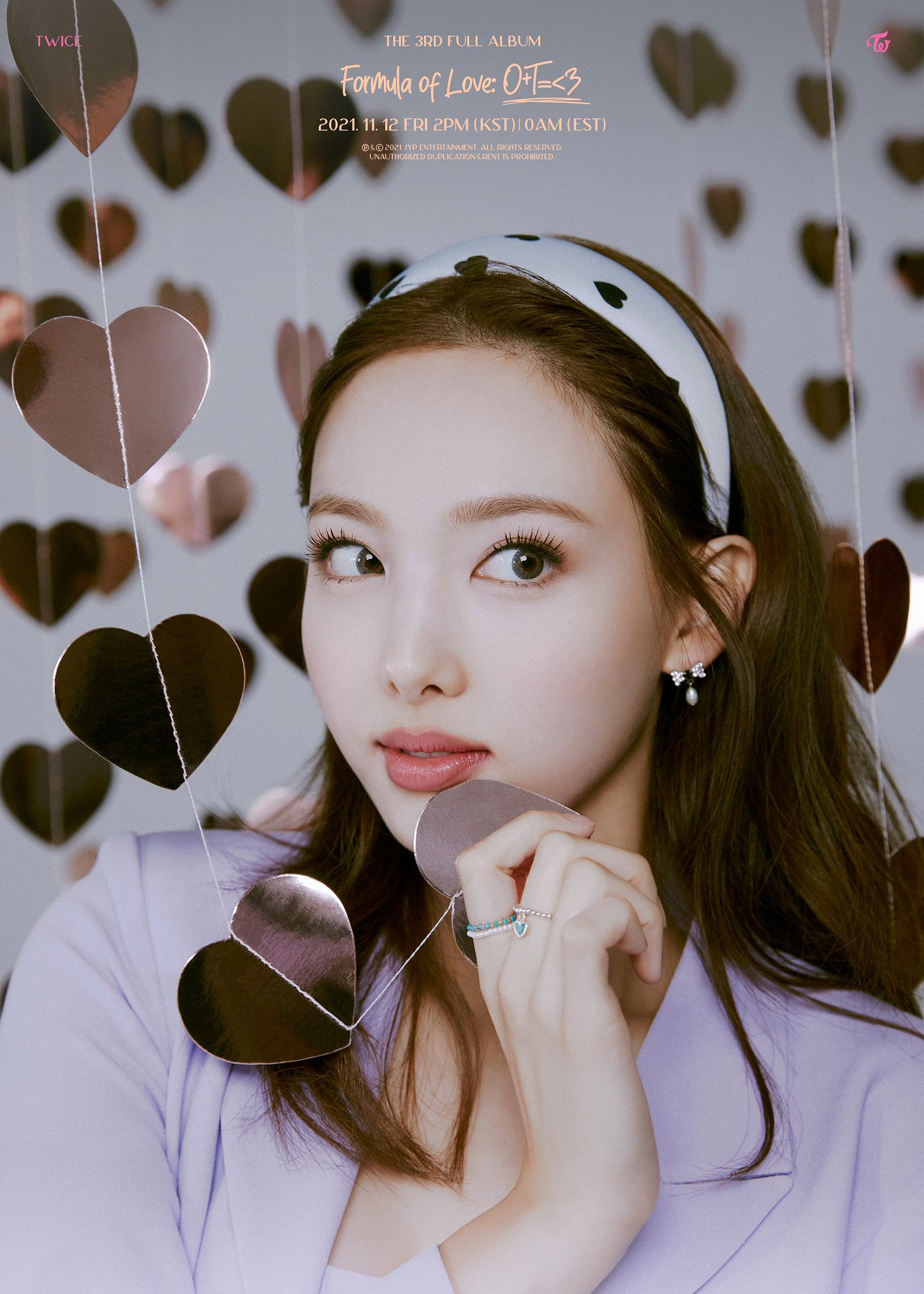 Twice トゥワイス ナヨン Twiceのセンターからk Pop界のセンターへ Nayeon ナヨン の魅力や経歴を徹底分析します 韓国情報メディア Kasioda カシオダ