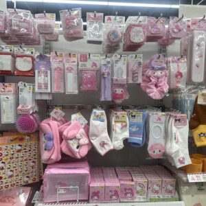 【2026年最新】お土産にぴったり!韓国ダイソーキャラクターコラボ商品♡